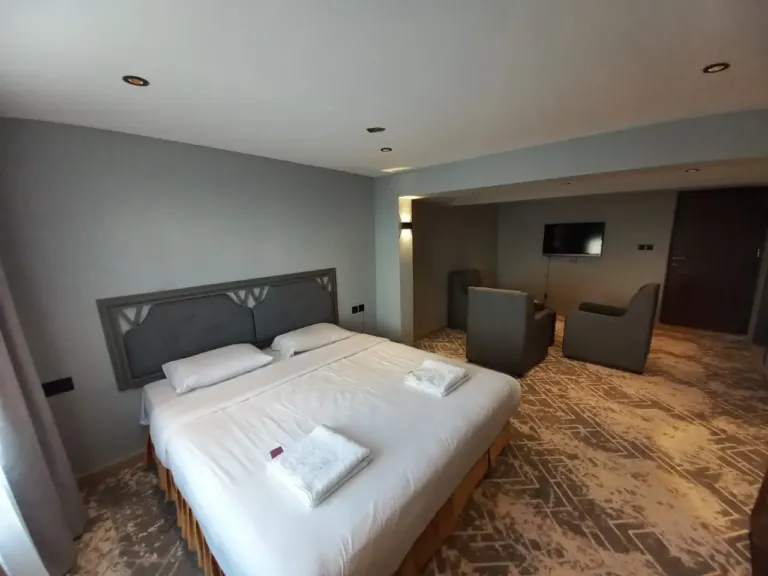 Family room of Sur Hotel in Sur Oman (3)