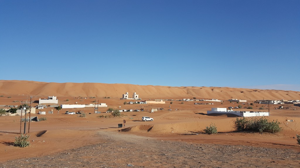 Wadi Bani Khalid & Sharqiya Sands photo 3